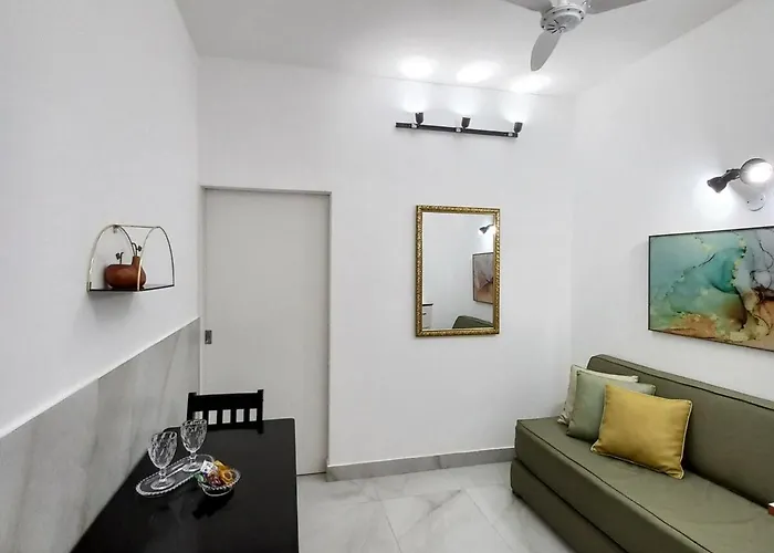 Visconde 315 Queen-Bed-Local-Quadra Mar